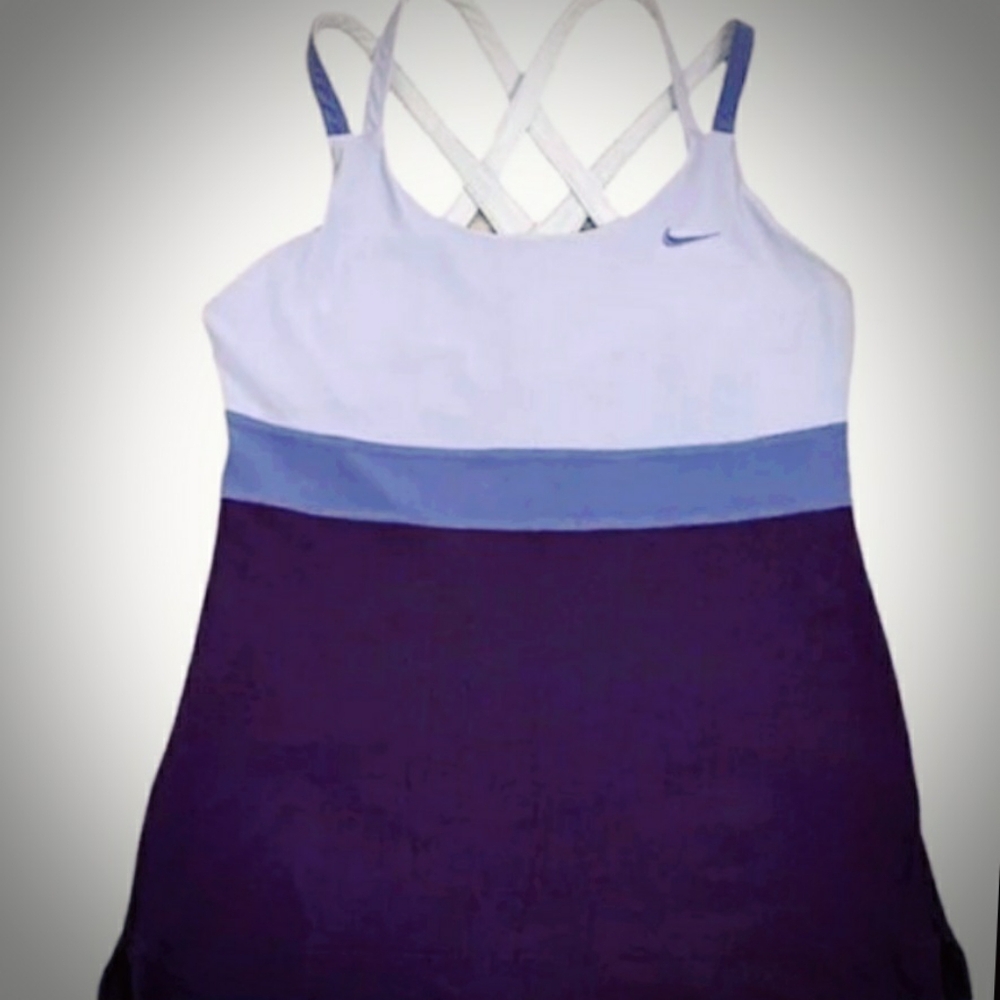 NIKE Fit Dry Workout Tank Top - Built-In Sport Bra - LG